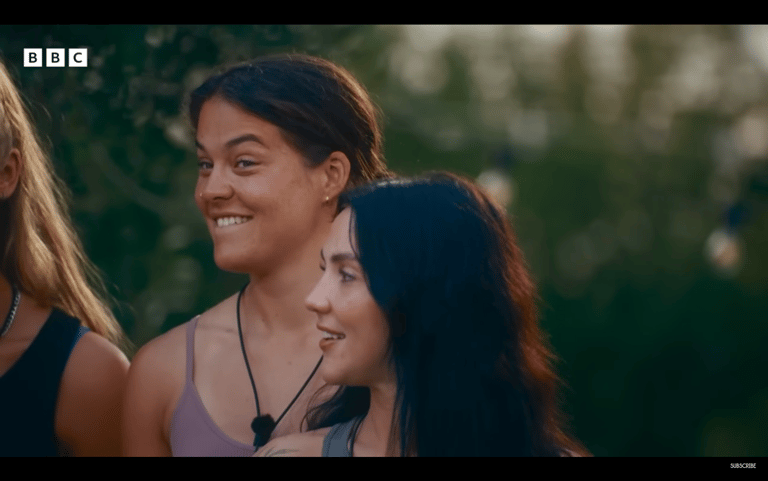 6 Reasons Why You Should Watch I Kissed A Girl On Hulu Immediately